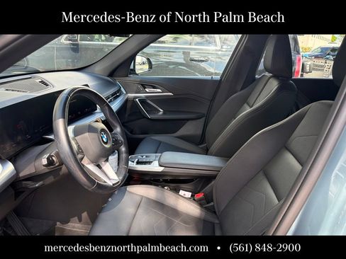 Used 2023 BMW X1 xDrive28i w/ Convenience Package AWD/4WD image 4
