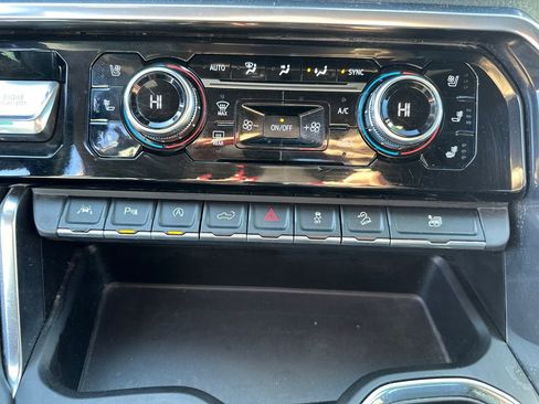 Used 2023 GMC Sierra 1500 Denali image 28