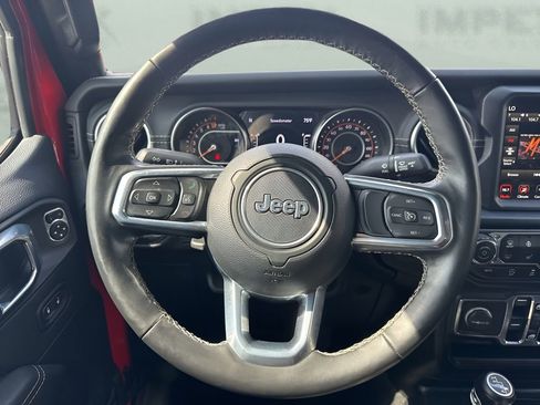 Used 2021 Jeep Gladiator Overland w/ Popular Equipment Package image 12