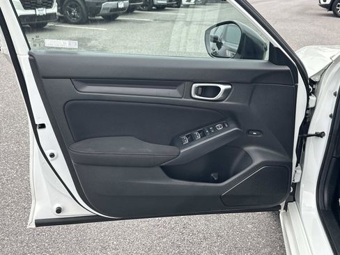Certified 2024 Honda Civic Sport image 17