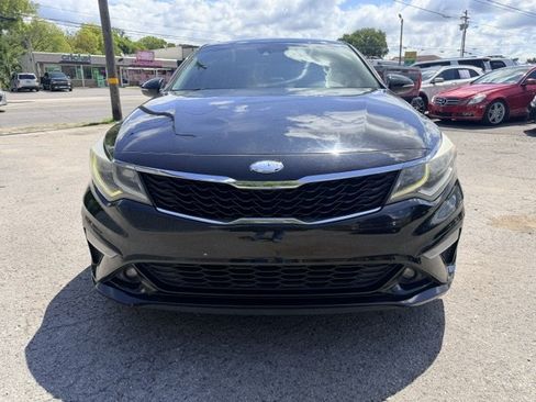 Used 2019 Kia Optima S FWD image 2