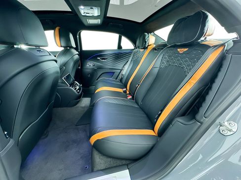 Certified 2024 Bentley Flying Spur W12 image 25