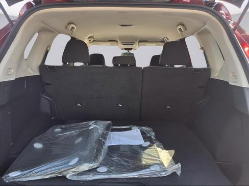 Used 2023 Nissan Rogue SV image 21