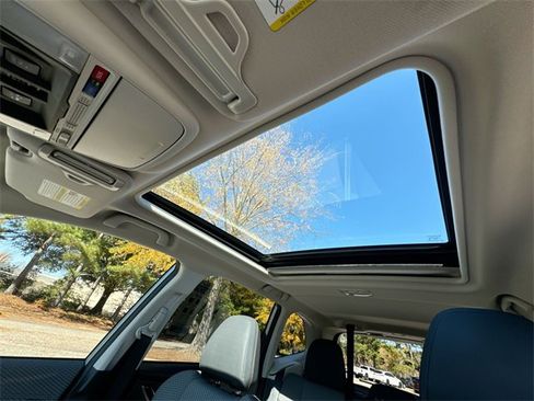 Used 2024 Subaru Forester Sport image 22