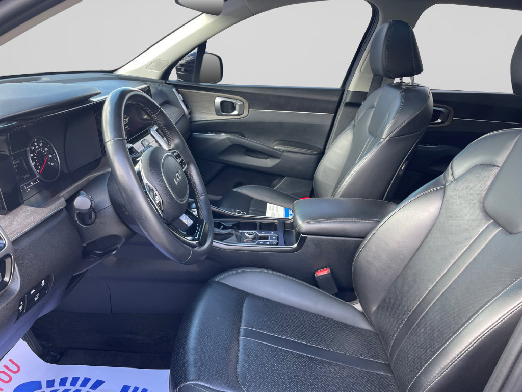 Certified 2023 Kia Sorento X-Line EX AWD/4WD image 21