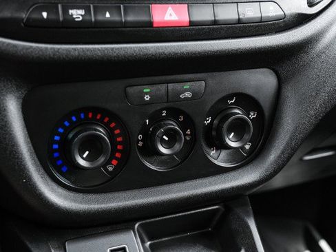 Used 2022 RAM ProMaster City Tradesman image 26