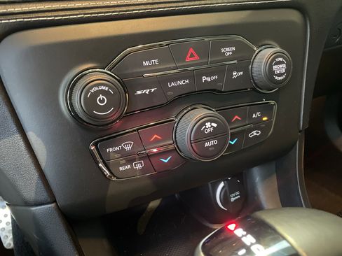 Used 2021 Dodge Charger SRT Hellcat RWD image 32