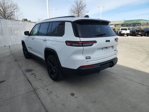 New 2025 Jeep Grand Cherokee L Limited w/ Luxury Tech Group II image 21