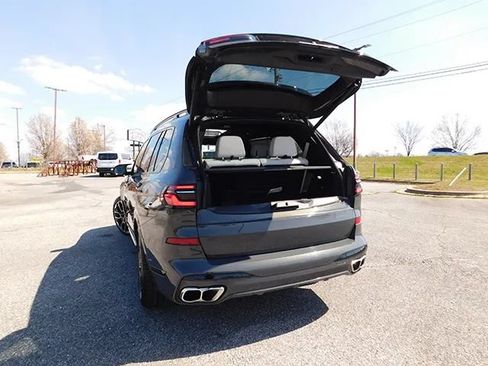 Used 2024 BMW X7 M60i w/ Executive Package AWD/4WD image 9