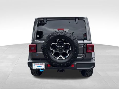 Used 2022 Jeep Wrangler Unlimited Rubicon 4xe AWD/4WD image 4