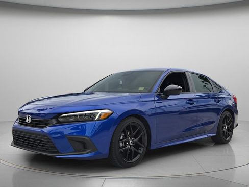 Certified 2024 Honda Civic Sport image 9