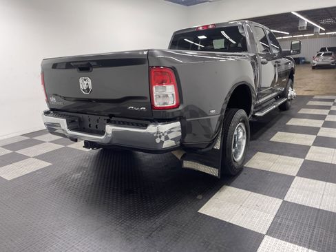 Used 2024 RAM 3500 Big Horn image 5