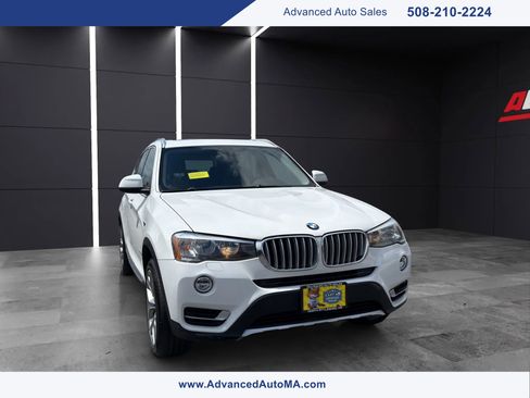 Used 2017 BMW X3 xDrive28i AWD/4WD image 1