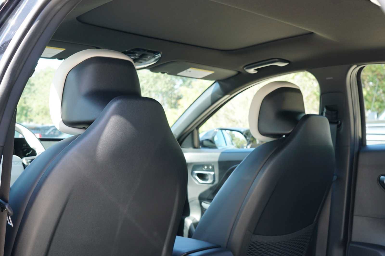 Certified 2025 Kia K4 GT-Line w/ GT-Line Premium Package FWD image 18