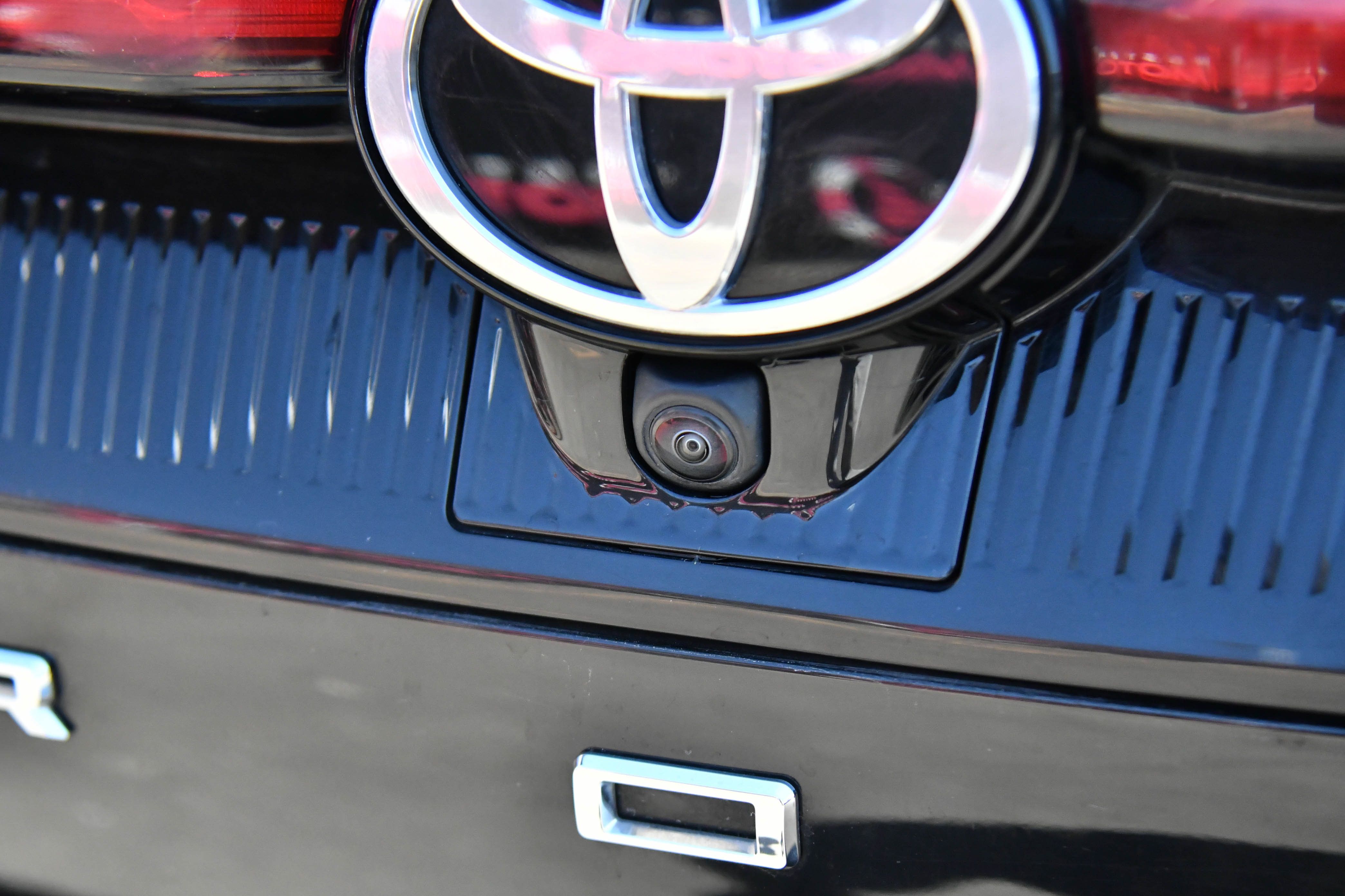 Used 2023 Toyota Crown w/ Carpet Mat Package (TMS) AWD/4WD image 41