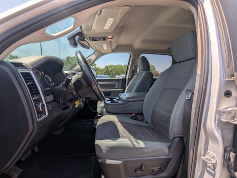 Used 2018 RAM 1500 Big Horn AWD/4WD image 12