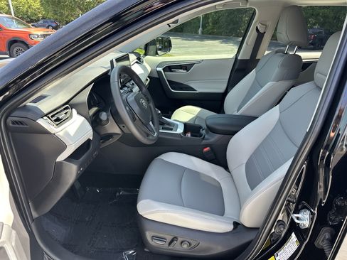 Certified 2025 Toyota RAV4 XLE Premium FWD image 16