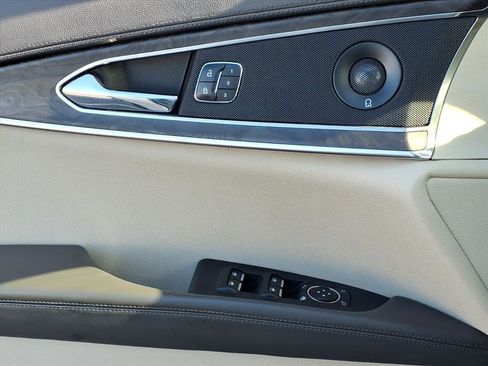 Used 2020 Lincoln Nautilus Reserve image 22