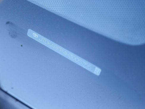 Used 2017 Toyota Prius Prime Premium w/ Carpet Mat Package image 25