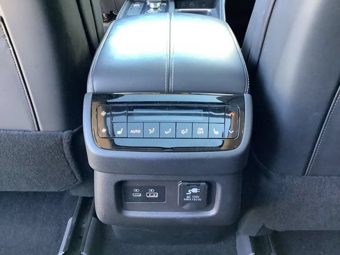 Used 2022 INFINITI QX60 Sensory w/ Cargo Package AWD/4WD image 23
