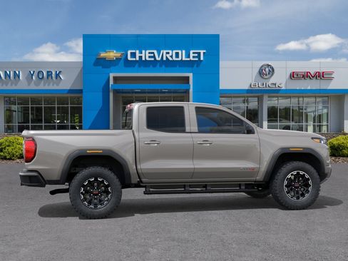 New 2026 GMC Canyon AT4 w/ Technology Plus Package AWD/4WD image 29
