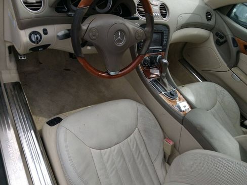 Used 2012 Mercedes-Benz SL 550 image 14