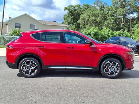 Used 2024 Alfa Romeo Tonale Ti AWD/4WD image 8
