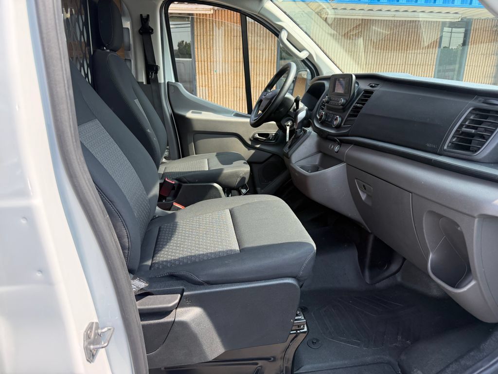 Used 2025 Ford Transit 250 Low Roof w/ Exterior Upgrade Package RWD image 20