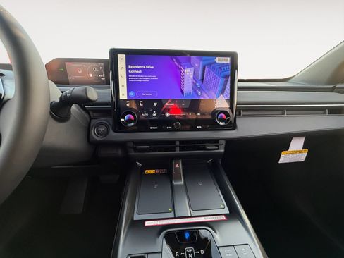 New 2026 Toyota C-HR AWD/4WD image 11