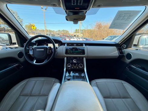 Used 2018 Land Rover Range Rover Sport HSE AWD/4WD image 16