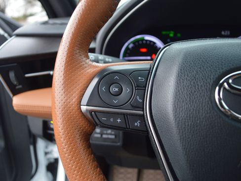 Used 2020 Toyota Avalon Limited w/ Advanced Safety Package image 15