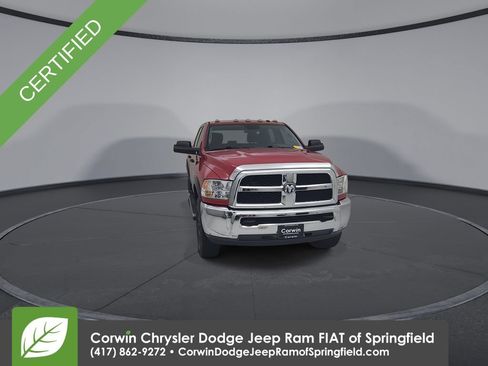 Used 2017 RAM 2500 Tradesman w/ Chrome Appearance Group AWD/4WD image 4