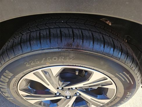 Used 2024 Subaru Crosstrek 2.0i Premium image 27