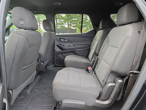 Certified 2023 Chevrolet Traverse LT image 20