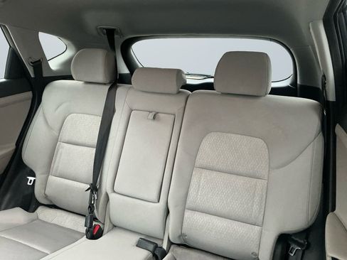 Used 2017 Hyundai Tucson SE image 14