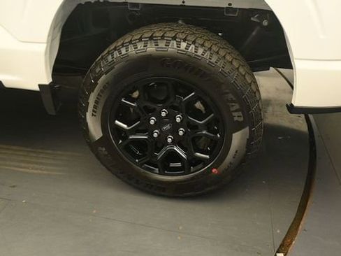 New 2026 Ford F150 XLT w/ Equipment Group 302A MID AWD/4WD image 9