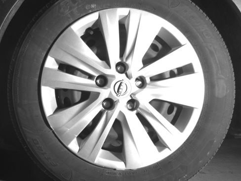 Used 2025 Nissan Sentra S image 12