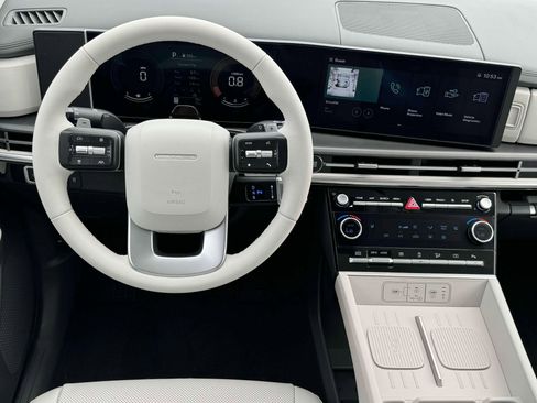 New 2025 Hyundai Santa Fe SEL AWD/4WD image 17