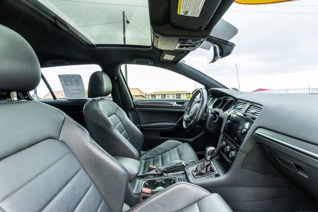 Used 2021 Volkswagen GTI SE FWD image 16