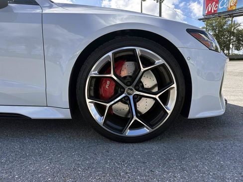 Used 2024 Audi RS 7 Performance AWD/4WD image 12