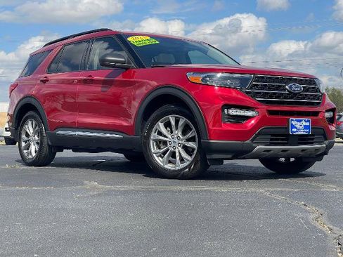 Certified 2023 Ford Explorer XLT w/ Equipment Group 202A image 1