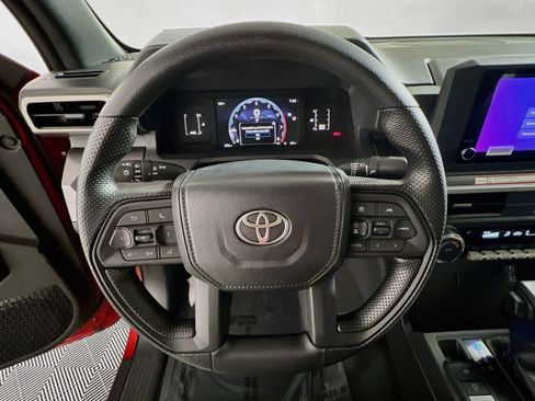 Certified 2026 Toyota Tacoma SR5 AWD/4WD image 10