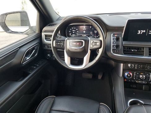 Used 2024 GMC Yukon SLT RWD image 12