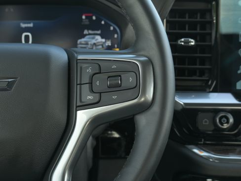 Used 2024 Chevrolet Silverado 1500 RST AWD/4WD image 21