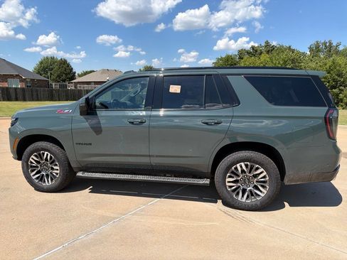 Used 2026 Chevrolet Tahoe Z71 w/ Z71 Off-Road Package AWD/4WD image 8