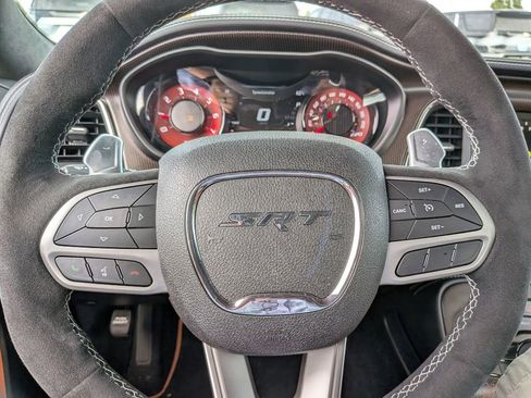 Used 2022 Dodge Challenger SRT Hellcat RWD image 13