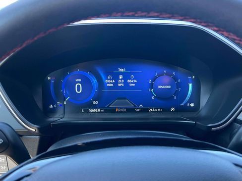 Used 2022 Ford Escape SEL w/ SEL Stealth AWD Package image 15