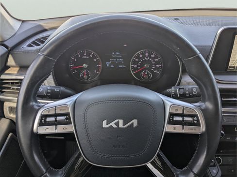 Used 2022 Kia Telluride EX w/ EX Premium Package FWD image 31