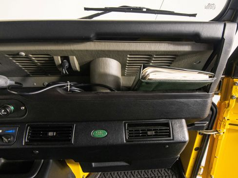 Used 1997 Land Rover Defender 90 AWD/4WD image 56
