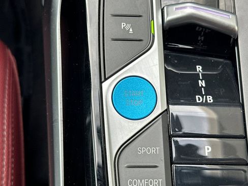 Used 2023 BMW i4 eDrive40 w/ Premium Package image 25